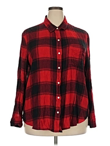 Gap Long Sleeve Button-Down Shirt (view 1)