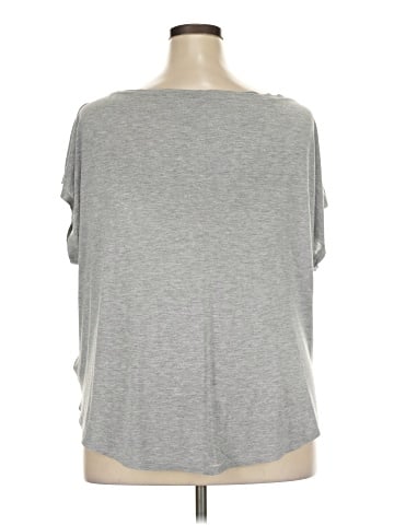 Gap Short Sleeve T-Shirt (view 2)