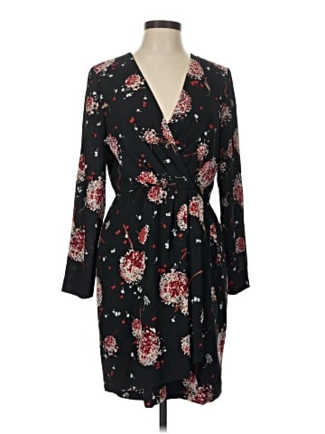 Slate & Willow Casual Dress (view 1)