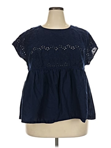Crown & Ivy Short Sleeve Blouse (view 1)