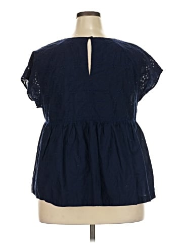 Crown & Ivy Short Sleeve Blouse (view 2)