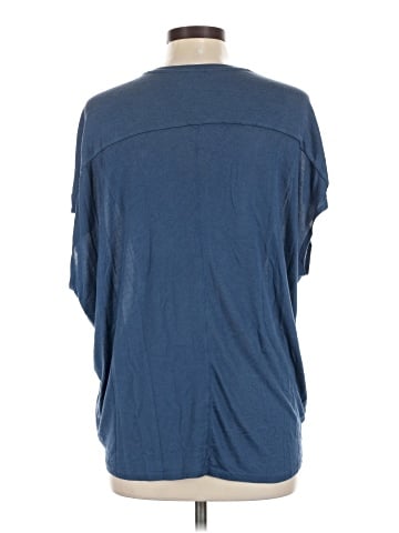 Vince. Short Sleeve T-Shirt (view 2)