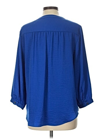 Vince Camuto 3/4 Sleeve Blouse (view 2)