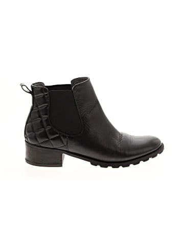 Adrienne Vittadini Ankle Boots (view 1)