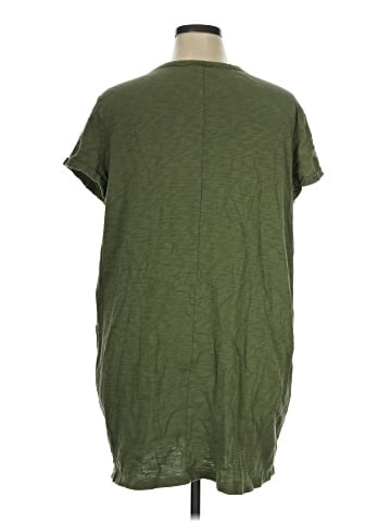 Gap Short Sleeve T-Shirt (view 2)