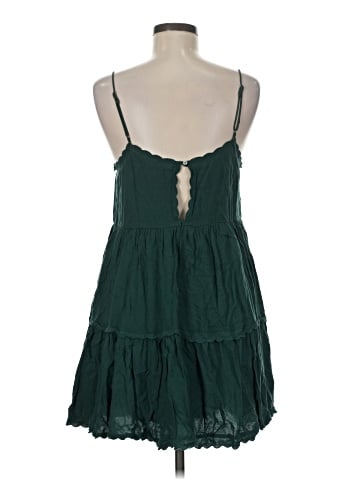 Urban Outfitters Casual Dress (view 2)