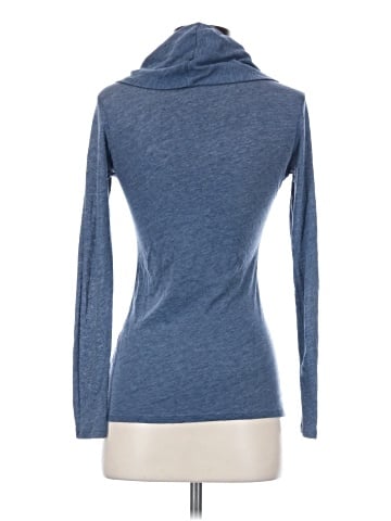 Gap Outlet Turtleneck Sweater (view 2)