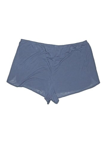 Gap Shorts (view 2)