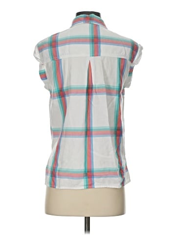 Hatley Sleeveless Button-Down Shirt (view 2)