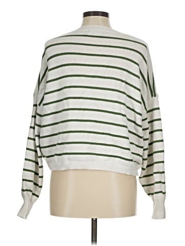 Valerie Stevens Pullover Sweater (view 2)