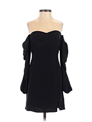 Abercrombie & Fitch Cocktail Dress (view 1)