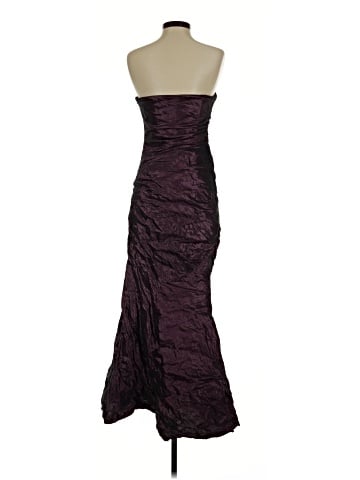 Carmen Marc Valvo Cocktail Dress (view 2)