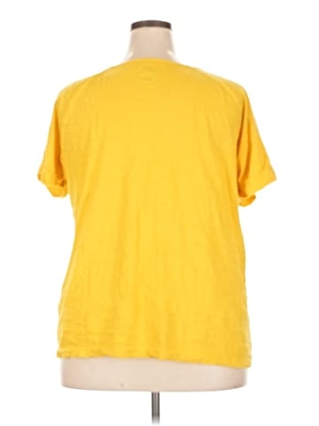 IZOD Short Sleeve Top (view 2)
