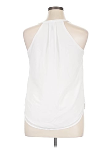 DAILYLOOK Sleeveless Blouse (view 2)