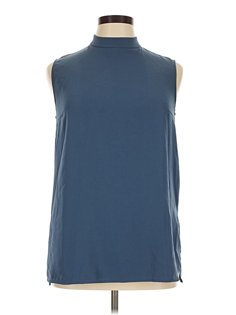 Pre-owned Uniqlo Sleeveless Blouse In Blue