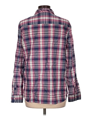 Gap Outlet Long Sleeve Button-Down Shirt (view 2)
