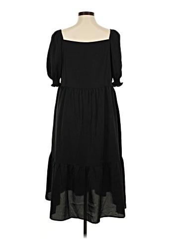 Saks Fifth Avenue Casual Dress (view 2)