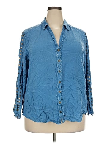 Unique Spectrum 3/4 Sleeve Button-Down Shirt (view 1)