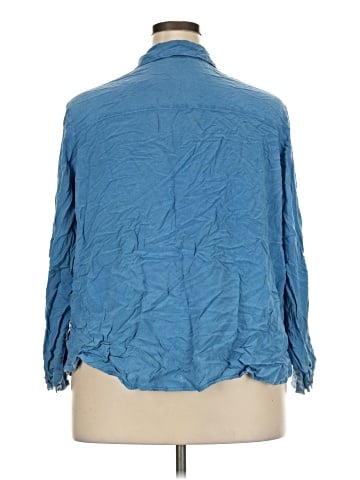 Unique Spectrum 3/4 Sleeve Button-Down Shirt (view 2)