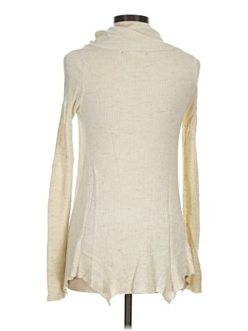 Sleeping On Snow Long Sleeve Top (view 2)