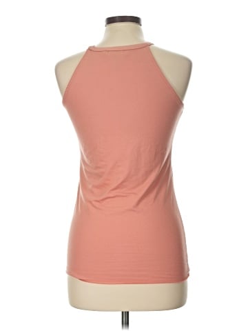Hot Kiss Sleeveless Top (view 2)