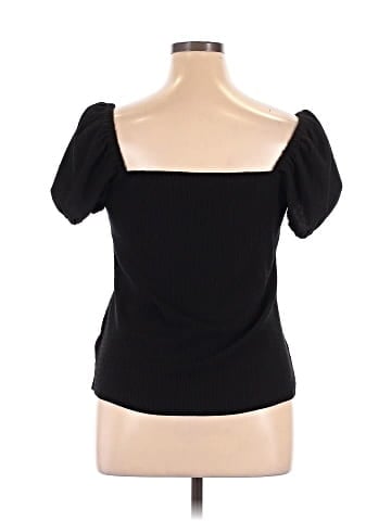 Unique Vintage Short Sleeve Top (view 2)