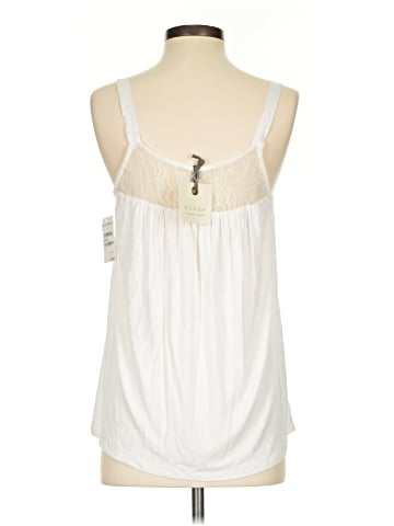Hinge Tank Top (view 2)