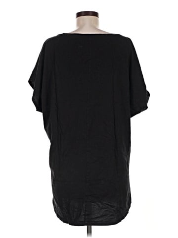 Victoria's Secret Short Sleeve T-Shirt (view 2)