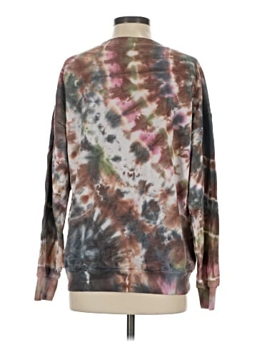 No Boundaries Pullover Sweater (view 2)