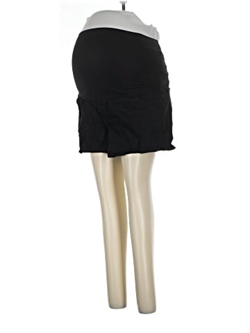 Old Navy - Maternity Shorts (view 1)
