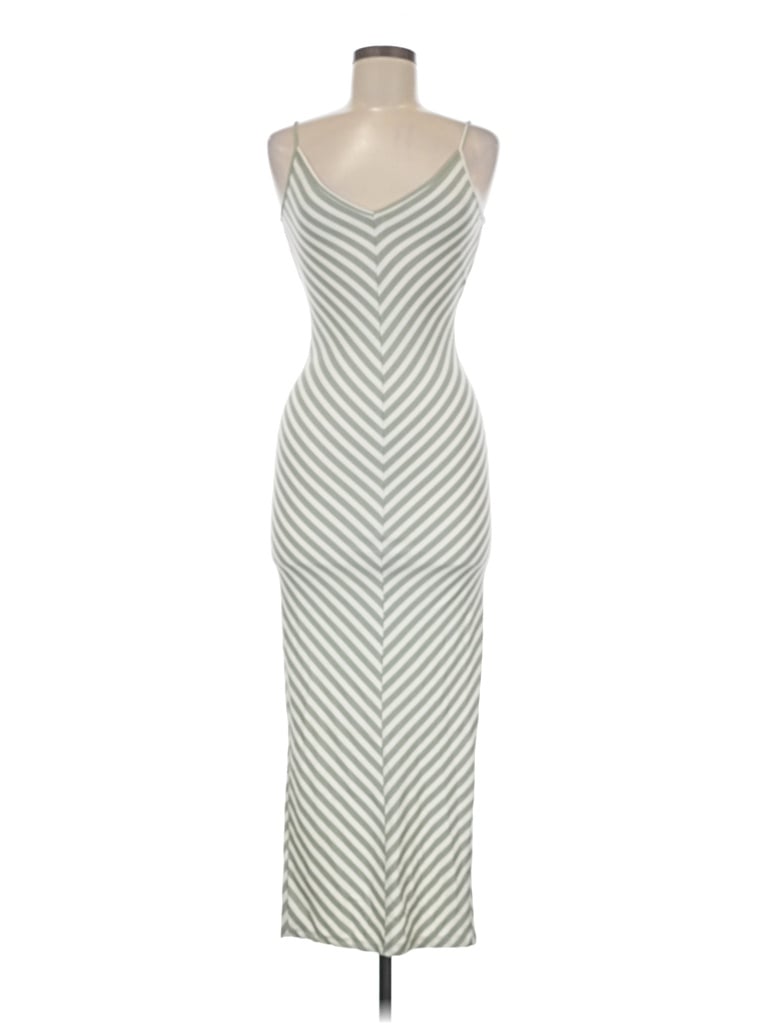 Pre-owned Heart & Hips Casual Dress In Gray