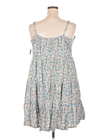 Old Navy Casual Dress (view 2)