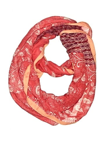 Hinge Scarf (view 1)