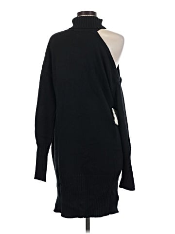 Lita By Ciara Turtleneck Sweater (view 2)
