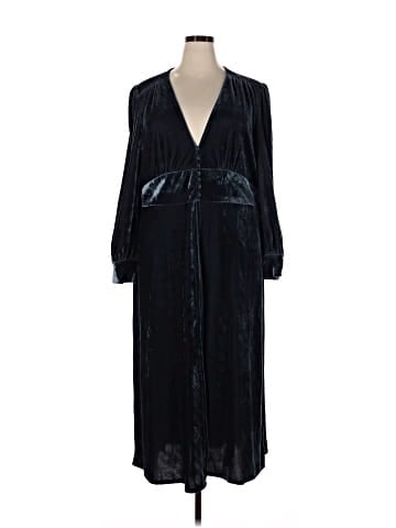 Soprano Casual Dress (view 1)