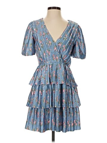 WAYF Casual Dress (view 1)