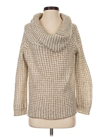 BB Dakota Pullover Sweater (view 1)