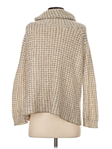 BB Dakota Pullover Sweater (view 2)