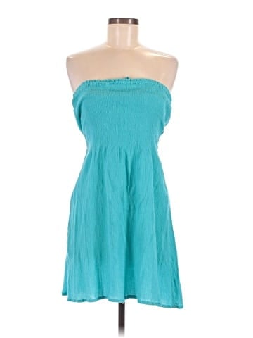 Cyn by Cynthia Mehra Casual Dress (view 1)