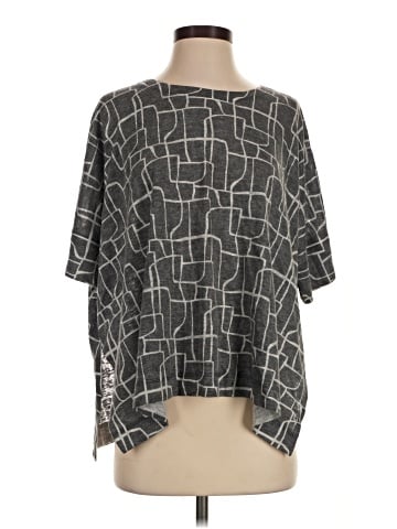 Nally & Millie Poncho (view 1)