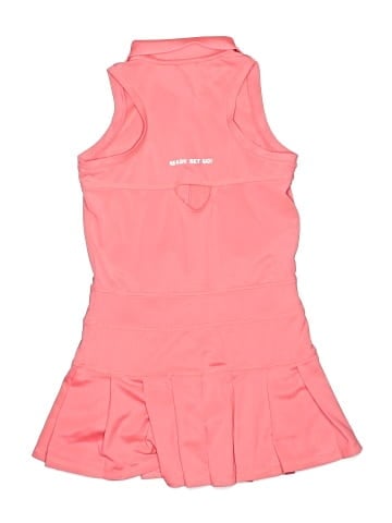 Gap Fit Short Sleeve Outfit (view 2)