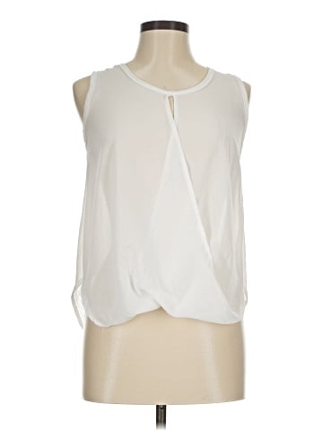eunishop Sleeveless T-Shirt (view 1)