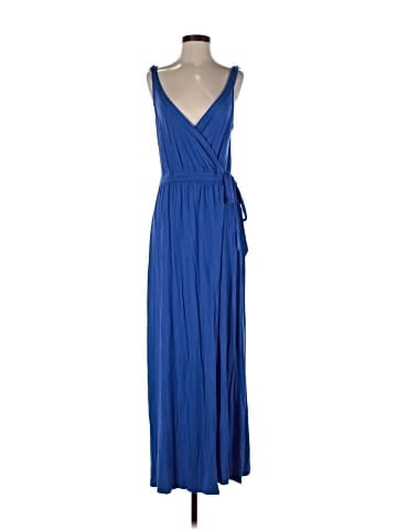 Old Navy Casual Dress (view 1)