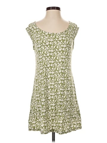 Old Navy Casual Dress (view 1)