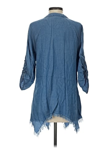 Hester & Orchard 3/4 Sleeve Button-Down Shirt (view 2)