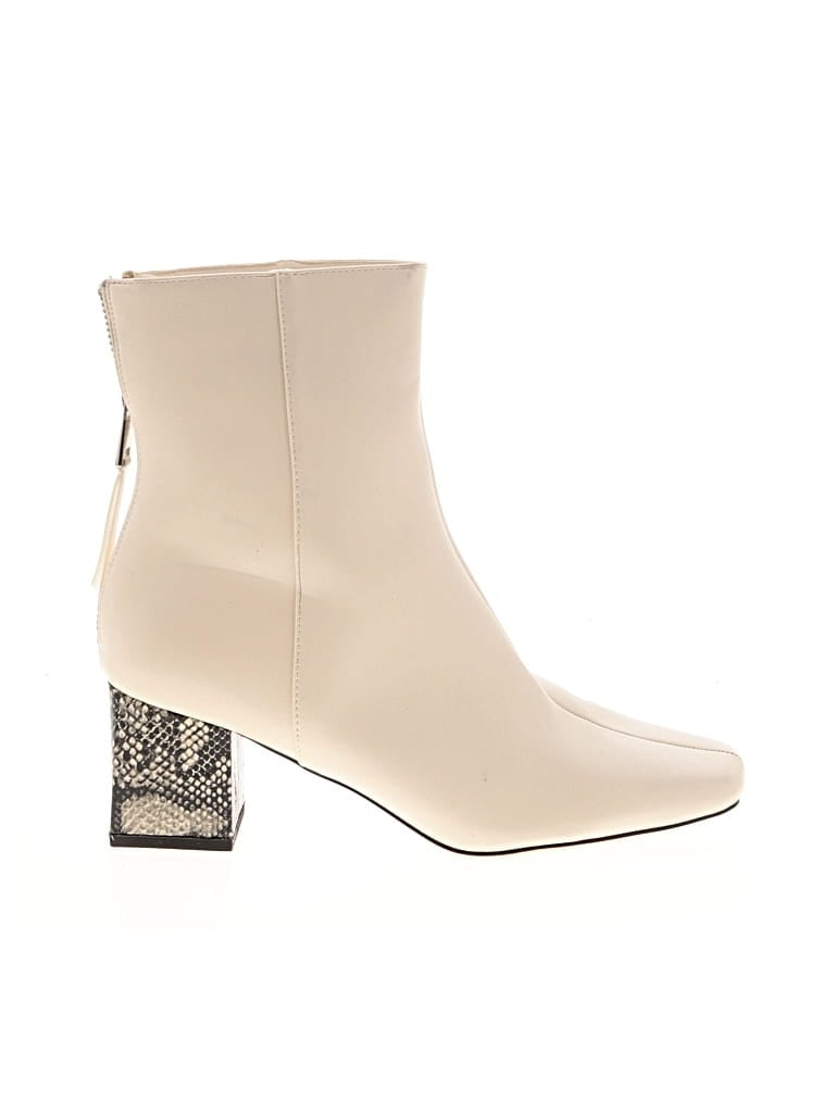 Pre-owned French Connection Ankle Boots In Ivory