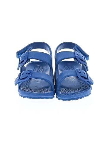 OshKosh B'gosh Sandals (view 2)