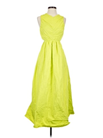 Hunter Bell Casual Dress (view 1)
