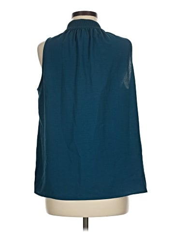 Brochu Walker Sleeveless Blouse (view 2)
