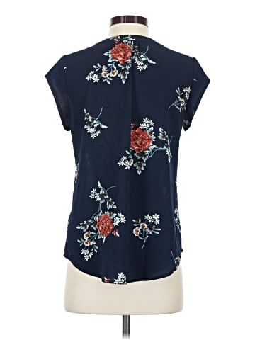 Fun2Fun Short Sleeve Blouse (view 2)